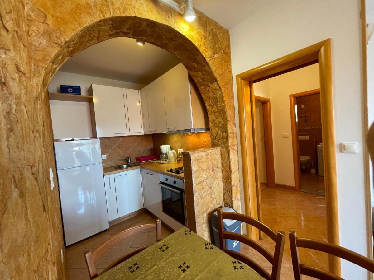 Holiday House Jakasa Trogir Kültér fotó